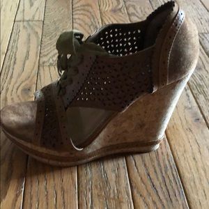 Not Rated wedges from The Buckle